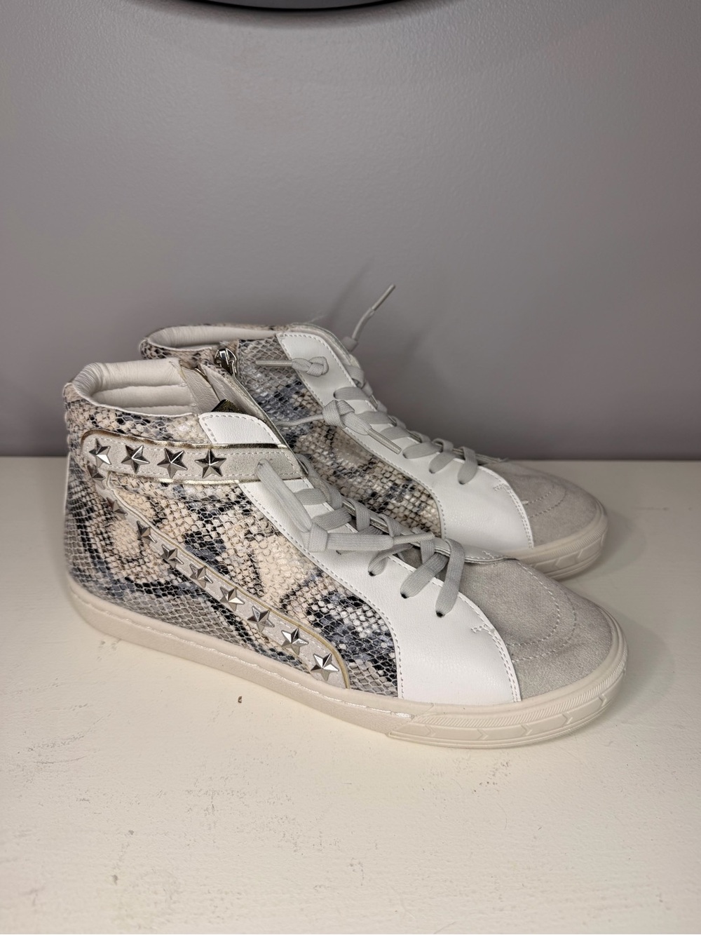Vintage Havana White and Neutral Snake-Print High-Top Sneakers with Silver Stars